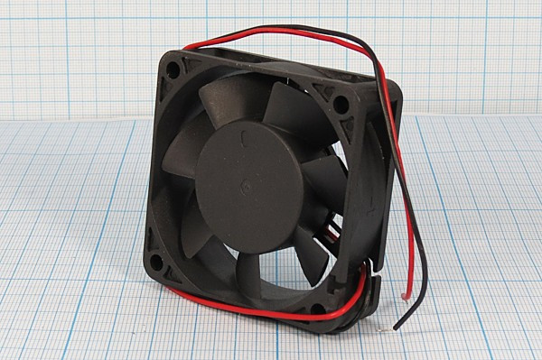 Вентилятор 60x60x20, напряжение 12В, ток 0,15А, выводы 2L, подшипник скольжения, FSY62S12M