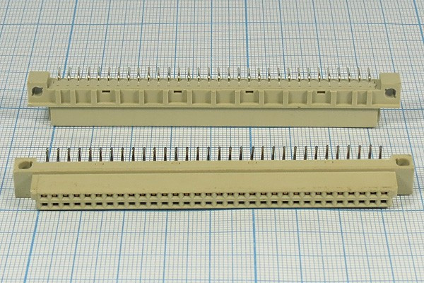 Розетка DIN41612 на 64 гнёзда с неполным заполнением A=1x32=32HP, шаг 2.54мм, угловая; №10093 гн ПрС DIN41612\P2,54\ 64HP[A]\плат\угл\D21-32