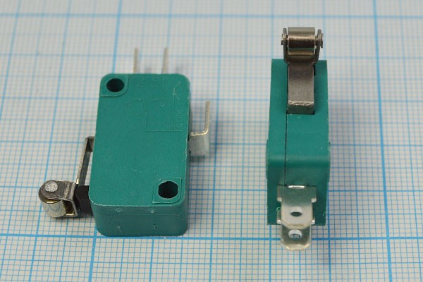 Переключатель концевой 29x10 x16м, 220В, 16А, ON-(ON), планка 13мм с роликом; Q-1734 A ПКонц 29x10 x16\220\16\ON-(ON) \\L13рол\SC799-C1\