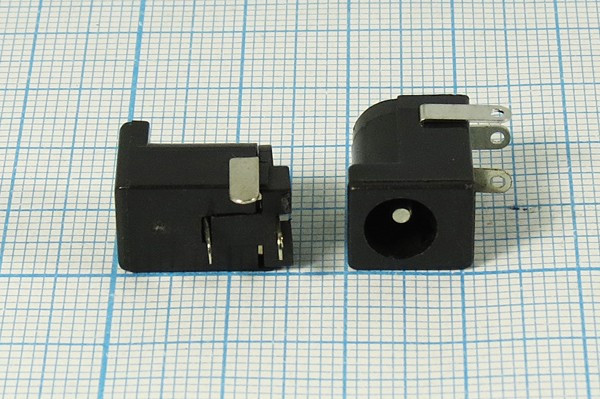 Разъем питания DC розетка , 2.1D5.5, 3C, на плату, угловой, DJK-02A