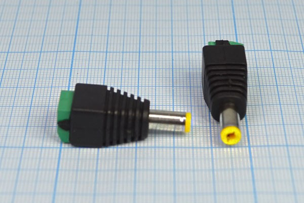 Переходник со штекера питания DC 5,5d2,5x10 на клеммник 2EDGR5.08, JR-52; Q-10636Z штек пит DC 5,5d2,5x10 -гн клеммн 2EDGR5,08\\JR-52\