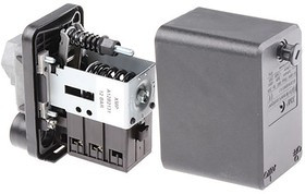 XMPC12C2941S702, Pressure Switch, 1.3bar Min, 12bar Max, 3 NC Output, Differential Reading