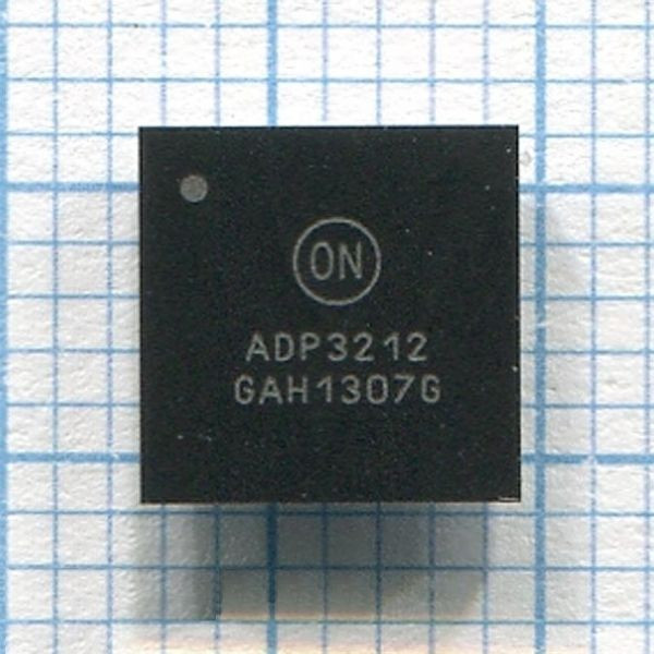 Контроллер ADP3212