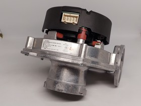 Вентилятор ebmpapst RG130/0800-3612-030206 CN51010 230V AC 50Hz 0.47A 56W