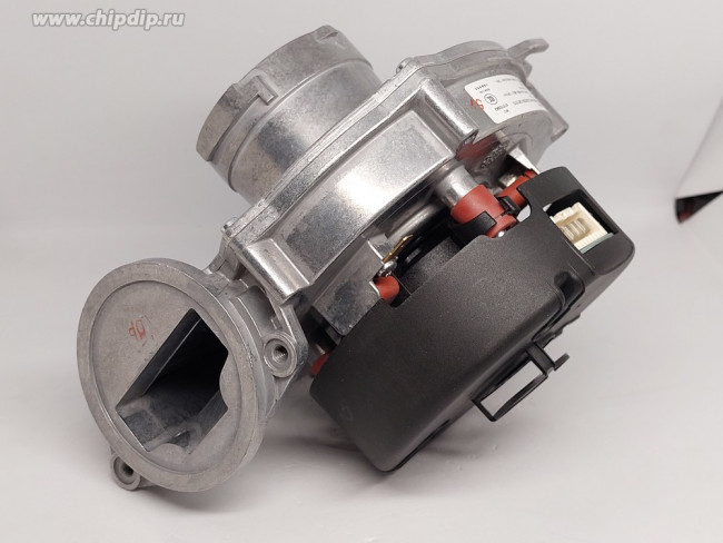 Вентилятор ebmpapst RG130/0800-3612-030206 CN51010 230V AC 50Hz 0.47A 56W