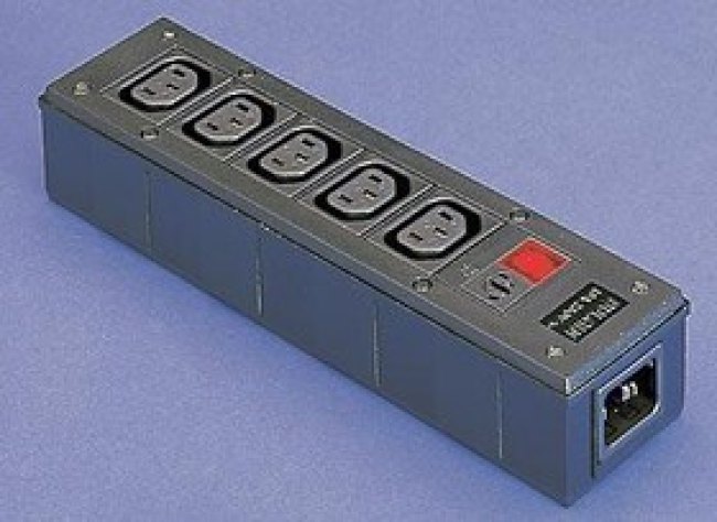 PXD301/050/01/1, AC Power Entry Modules IEC Distribution Unit