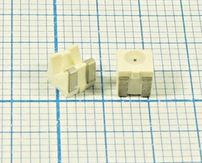 Светодиод красный SMD04242C2, 28 мкд, 120 градусов, линза прозрачная, LHA674-M2; №6002 R СД SMD04242C2\кр\ 28\120\пр\LHA674-M2\