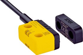 STR1-SAFM03P5, STR1 Series RFID Non-Contact Safety Switch, 24V dc, Vistal Housing, 2NO, Cable